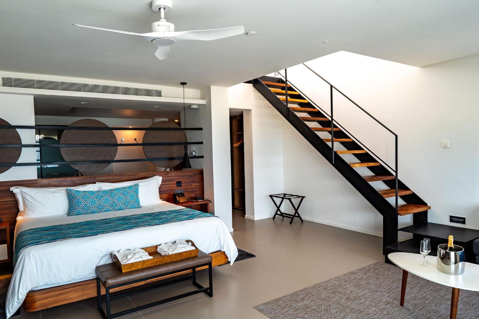 Suite Elegance Club com Piscina de Mergulho (Somente para Adultos, Maiores de 18 Anos de Idade) - Acesso Wi-Fi Gratuito
