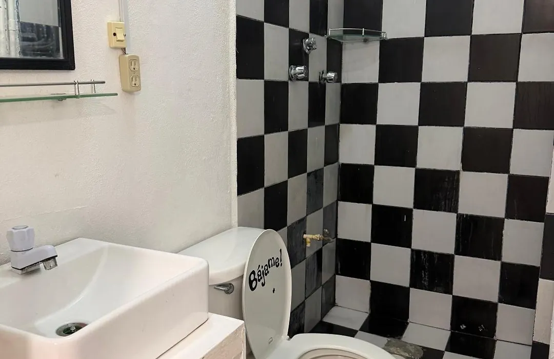 Casa Nova! Private Bathroom And Room-1