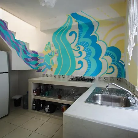 Artistic Rooms In Cancun With Wi-Fi Bed And Breakfast-3
