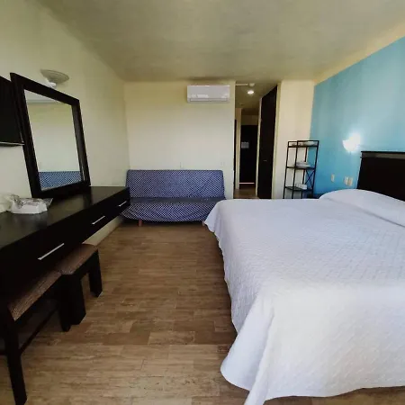 Room In Guest Room - Studio 502 Inside Cancun Resort-3