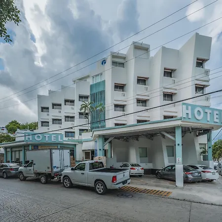 Hotel Plaza Kokai Cancun-3