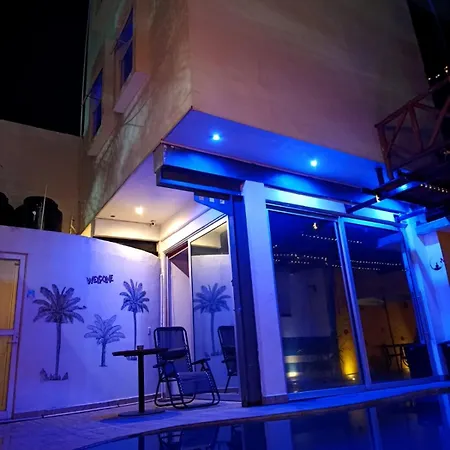 Cancun Hotel Boutique & Hostel-3